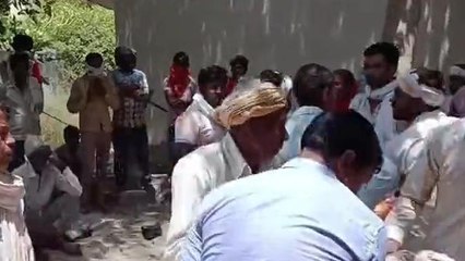 उन्नाव: ट्रक चालक को झपकी आने से हुआ हादसा, चालक की मौत, सड़क पर खून ही खून