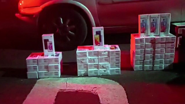 Veículo carregado com 131 aparelhos celulares é apreendido e encaminhado à RF de Cascavel
