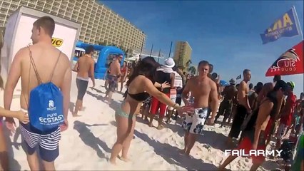 Doing This In Public Is Not A Good Idea!