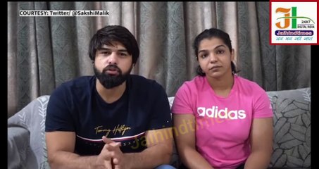 'डराने-धमकाने के चलते बयान से पलटी नाबालिग महिला पहलवान', साक्षी मलिक ने किया बड़ा दावा
