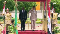 الفريق أول محمد زكى القائد العام للقوات المسلحة وزير الدفاع والإنتاج الحربى يلتقى وزير دفاع زامبيا