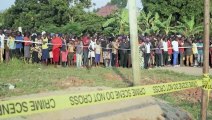 Rebeldes ateiam fogo em dormitório escolar no Oeste de Uganda