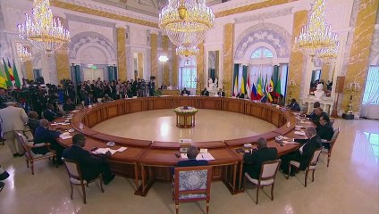 Putin se dice dispuesto a dialogar con quienes "deseen la paz"