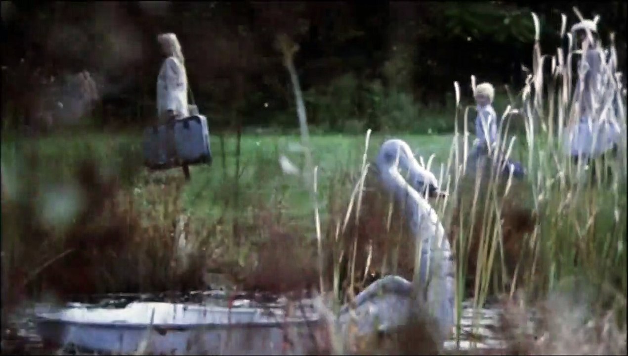 Flowers in the Attic movie 1987 Official Trailer video Dailymotion