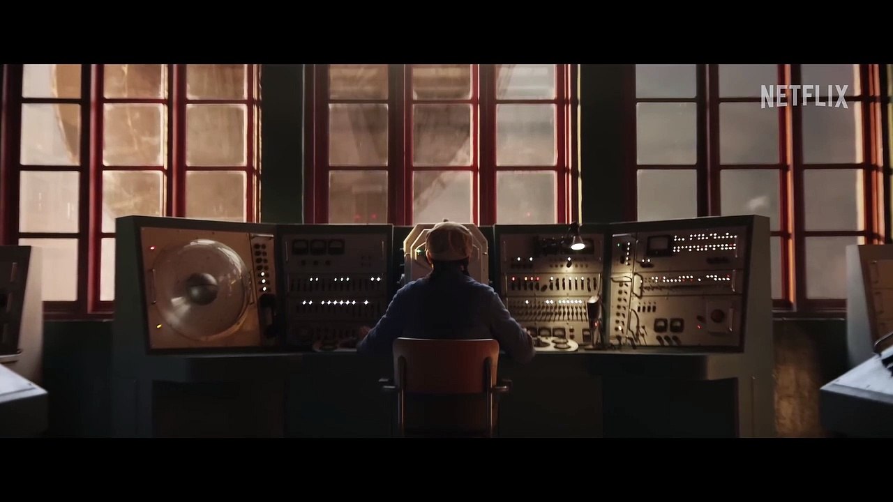 3 Body Problem S01