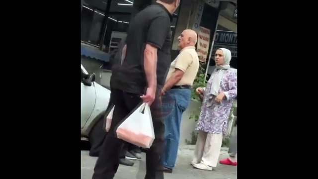 Yüzde 300'lük fiyat artışı tansiyonu yükseltti! Kiracı ile ev sahibi arasındaki zam kavgası kamerada