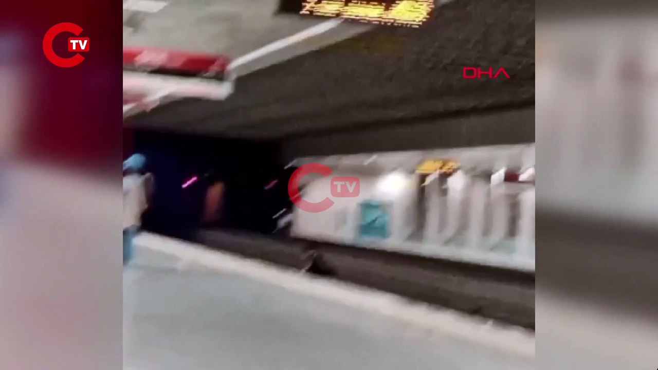 METRODA KARŞI PERONA RAYLARA ATLAYARAK GEÇTİ