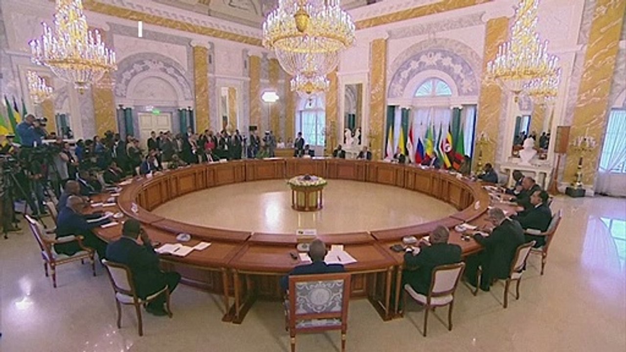 Afrikanische Delegation bei Putin: Ukraine-Krise durch Verhandlungen beilegen