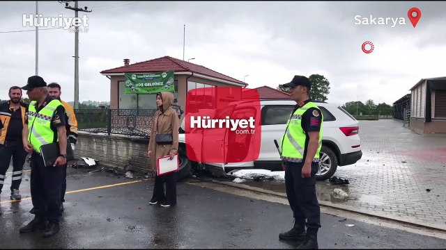 Sakarya'da babalar gününde kızını sınava yetiştirmek isterken kazada hayatını kaybetti
