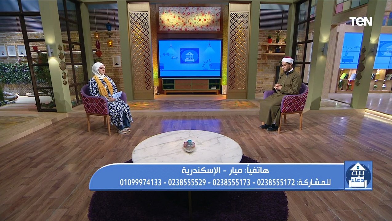 متصلة باكية على الهواء: زوجي عايز يطلقني لهذا ا لسبب.. وعالم أزهري يرد ": ده مش راجل