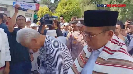 Ganjar Pranowo dan TGB Disambut Ribuan Santri saat Ziarah ke Makam Zainudin Abdul Madjid