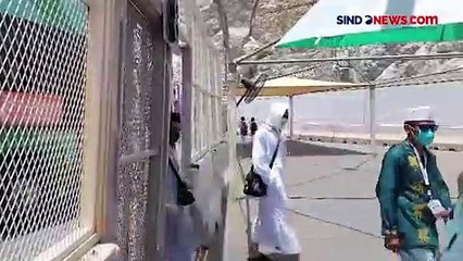 Sopir Bus Shalawat Diberhentikan Setelah Beberapa Kali Naikkan Jemaah Asing ✈️