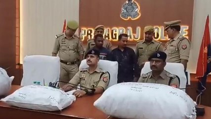 प्रयागराज: पुलिस व एसटीएफ की टीम ने गांजे के साथ दो आरोपियों को किया गिरफ्तार