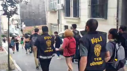 İstanbul’da Onur Yürüyüşü yasağı: Taksim polis ablukasında