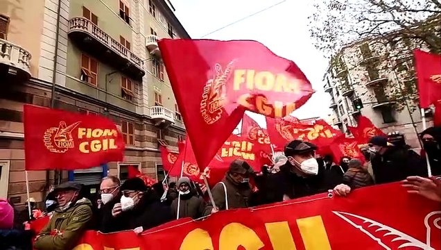 Sindacati dei metalmeccanici, 4 ore di sciopero a luglio