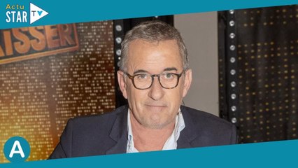 "Des femmes qui n'étaient pas gentilles" : Christophe Dechavanne évoque sa vie privée difficile et s