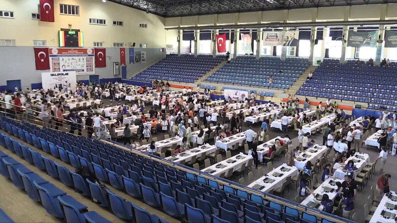 AYDIN - Satrançta sporcu sayısını hızla artıran Türkiye, uluslararası hedeflere odaklandı