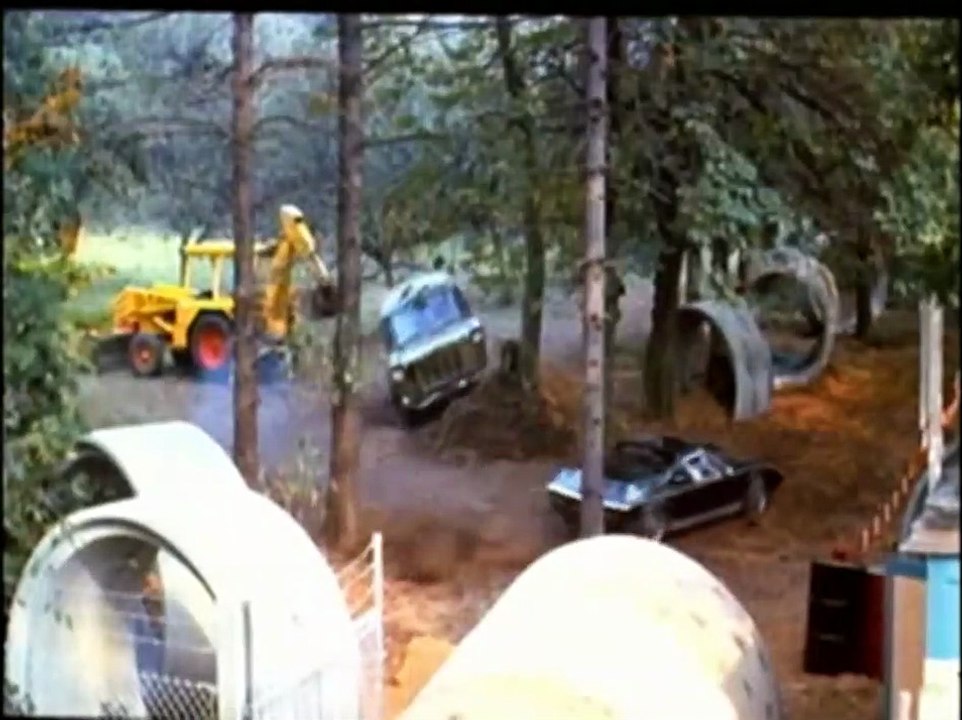 Fric frac, rue des diams Bande-annonce (EN)