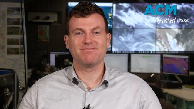 Cold front moves across Australia dropping showers, hail, snow