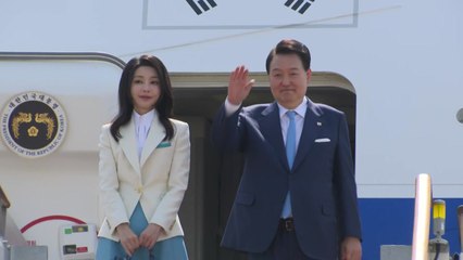 [현장영상+] 尹, 프랑스-베트남 4박 6일 순방...서울공항서 출국 / YTN