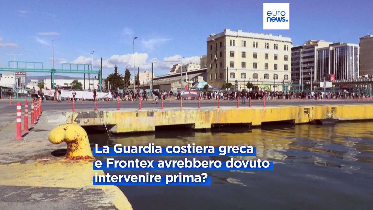 Tragedia dei migranti in Grecia: cresce la protesta contro Frontex e Guardia Costiera greca