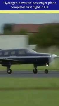 'Hydrogen-powered' passenger plane completes first flight in UK