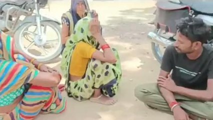 दर्दनाक हादसा: तेज रफ्तार टैक्सी पलटी, सड़क पर बिछी खून से सनी लाश