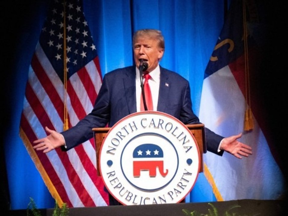 'Disqualifizierend': Republikaner stellen sich gegen Donald Trump