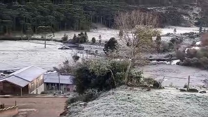SC amanhece com recorde de temperaturas negativas na Serra