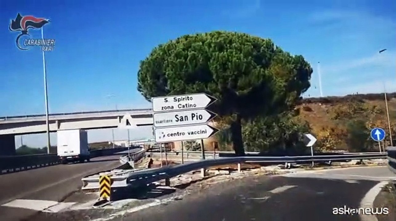 Bari, 12 arresti per estorsione aggravata dal metodo mafioso