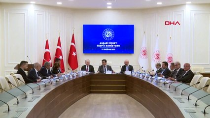 Premiers mots du ministre Işıkhan après le sommet tripartite： Le jour où le salaire minimum sera annoncé n'a pas encore été déterminé, nous travaillons