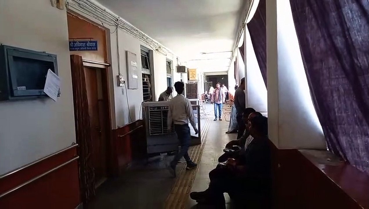 आदिवासी विकास विभाग के सहायक आयुक्त निलंबित