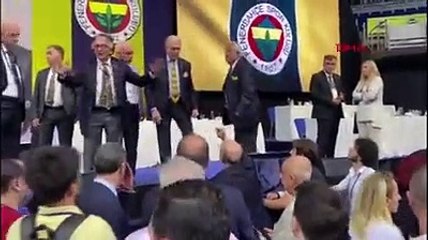 Uğur Dündar'ın istifası kabul edilmedi