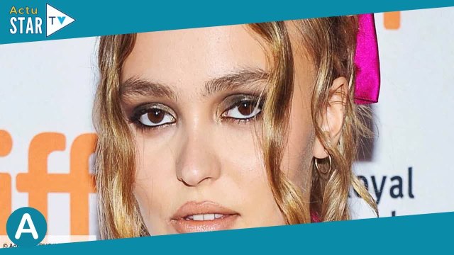 Lily-Rose Depp a-t-elle été « dérangée par la nudité » ? Elle se confie sur les scènes osées de The