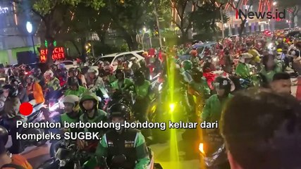 Suporter Tumpah Ruah di Sekitar Kawasan GBK Padat usai Laga Timnas Indonesia Vs Argentina
