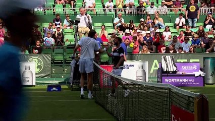 Halle - Moutet sorti d'entrée par Jarry