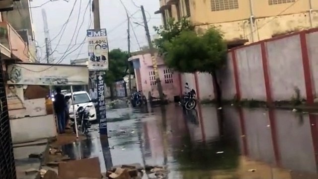 बिपरजॉय तूफान का असर: रिमझिम तो कहीं मध्यमगति की बारिश