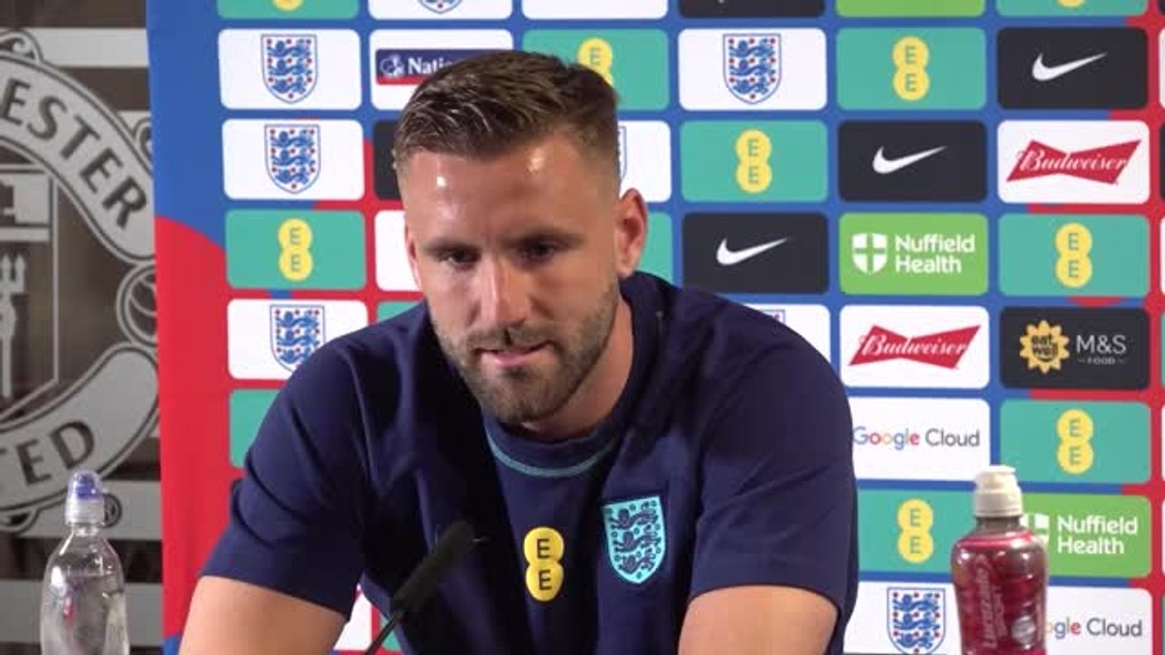 Shaw: "ten hag hat mir definitiv geholfen"