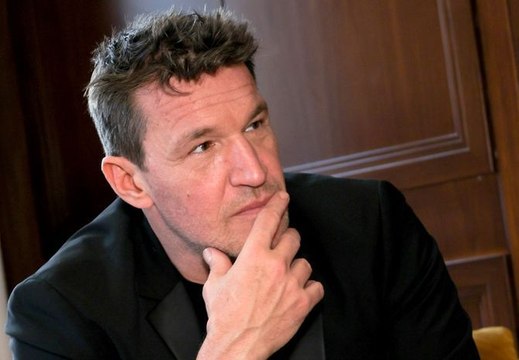 Je vous dis tout : Benjamin Castaldi prend la parole suite aux rumeurs de son départ de l'émission phare de C8