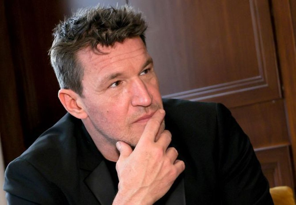 "Je vous dis tout" : Benjamin Castaldi prend la parole suite aux rumeurs de son départ de l'émission phare de C8