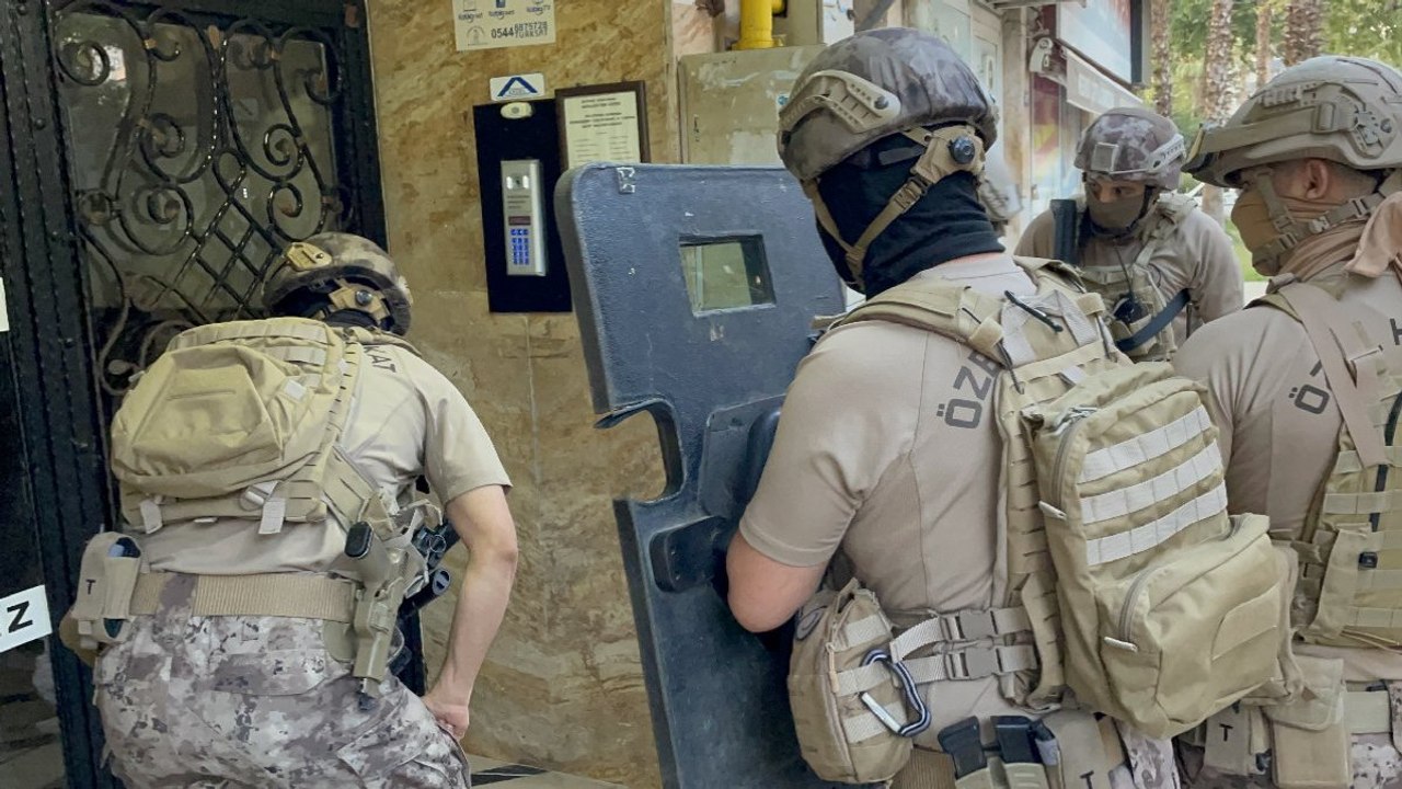 Mersin merkezli 5 ilde "tefecilik" operasyonu