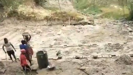 ख़बर का असर : मलमल्ला दलित बस्ती में हुआ विद्यालय निर्माण का कार्य शुरू