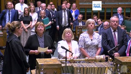 Deputados britânicos aprovam relatório que conclui que Boris Johnson mentiu sobre "Partygate"