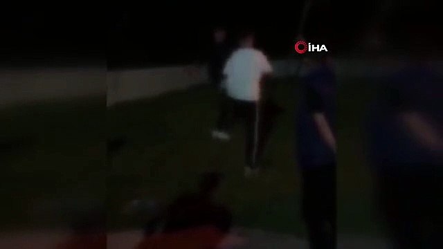 Arnavutköy'de akran zorbalığı kamerada