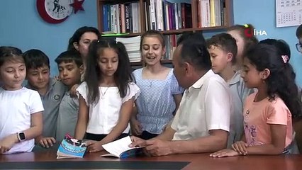 Koca yürekli çocuklar kitap yazıp gelirini deprem bölgesine bağışladılar