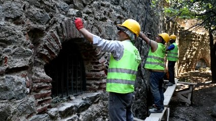 خوفا عليها من الزلازل.. ترميم وتدعيم المباني الأثرية في إسطنبول