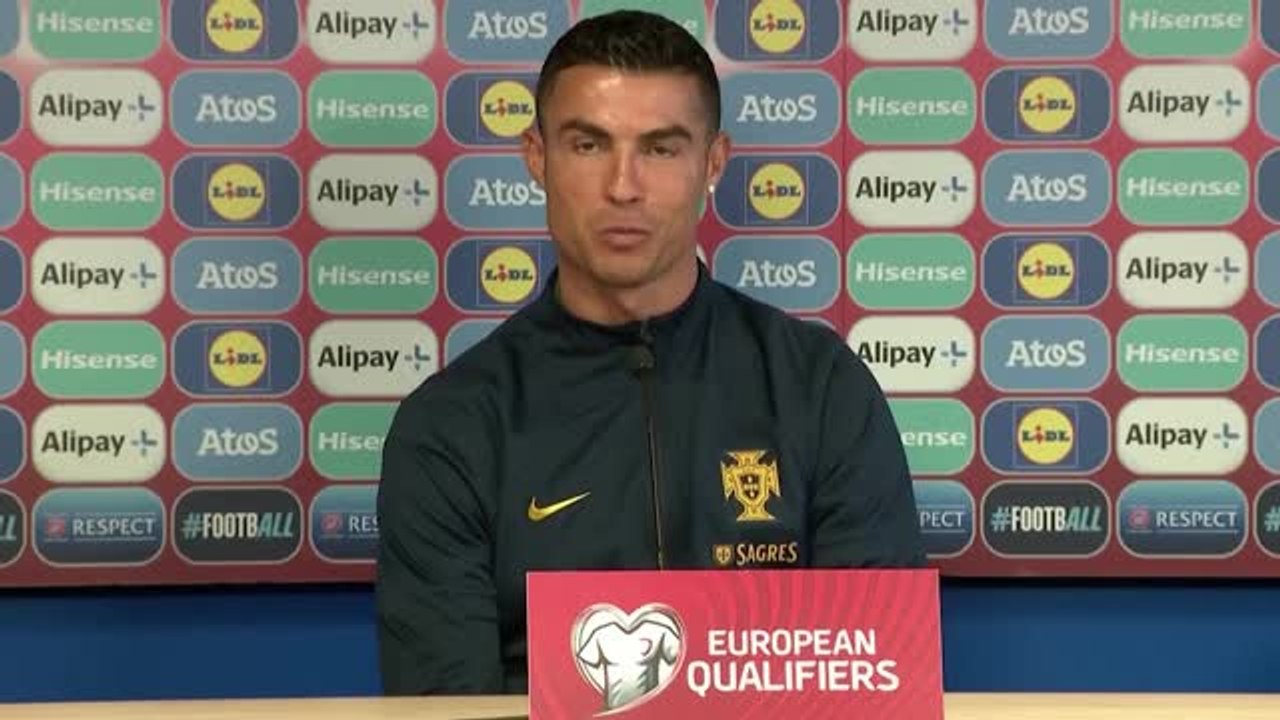 Ronaldo: 'Ich jage keine Rekorde, sie jagen mich'