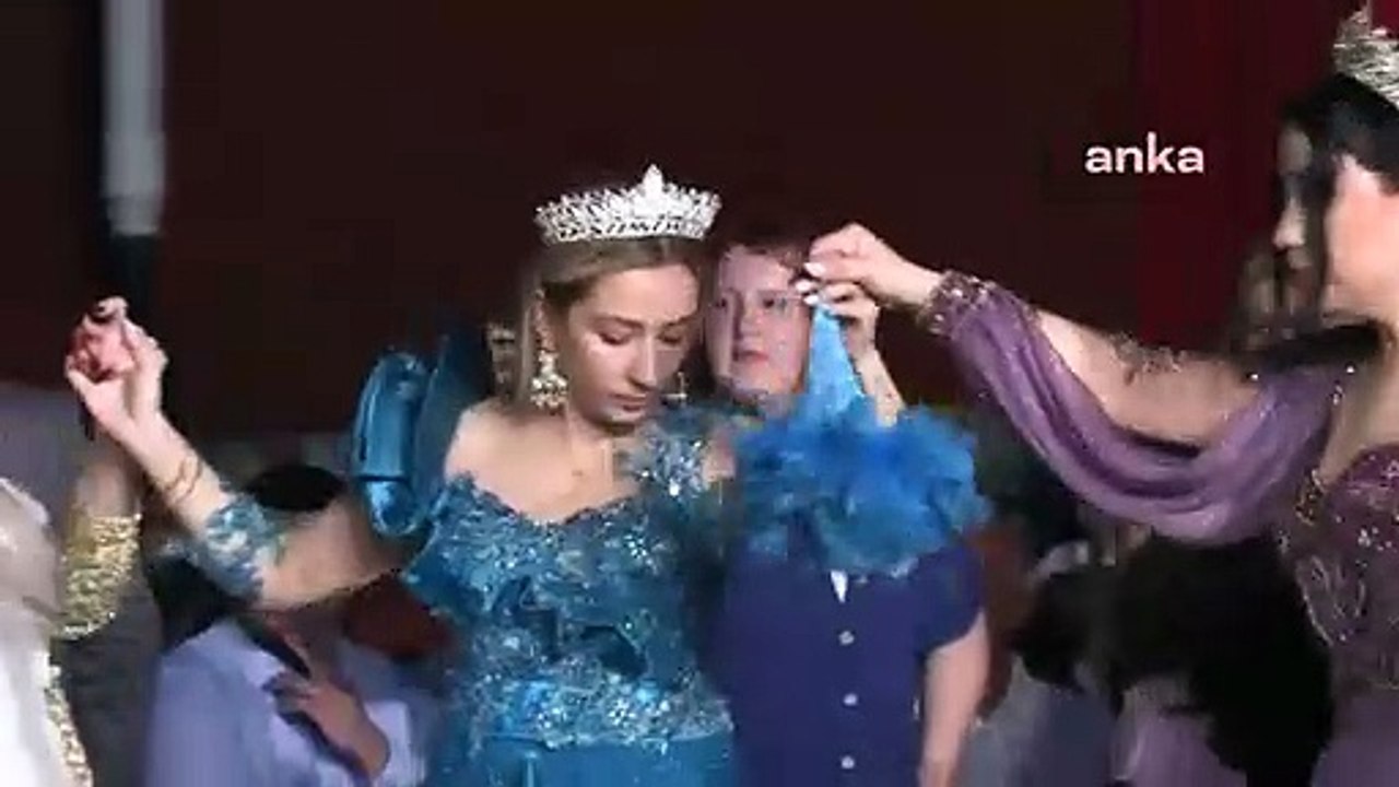 Gültepe Rumeli Şenliği Konak'ta Balkan Rüzgârı Estirdi