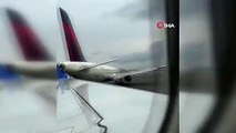 ABD'de yolcu uçağı, diğer uçağın sol kanadına çarptı