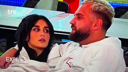 Wow, çfarë duan rrobat e Luizit te shtëpia e Jorit?/ Modelja i vë flakën rrjetit